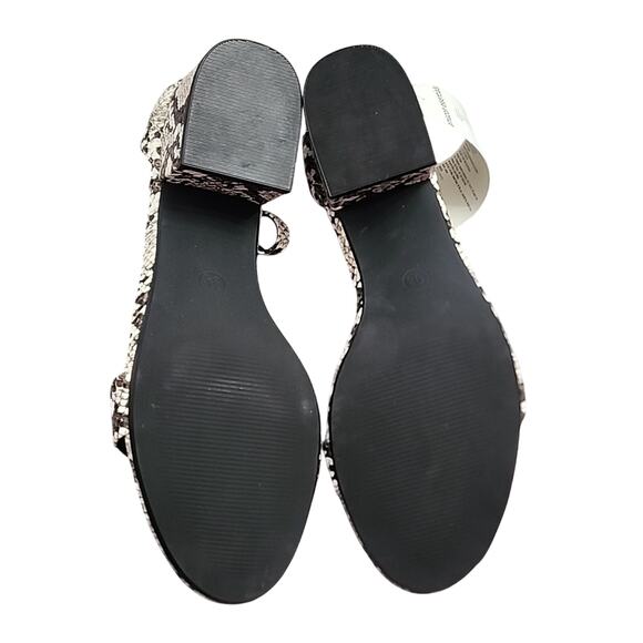 Amazon Essentials Heeled Snake Skin Print Sandal, 9.5 - Picture 5 of 7
